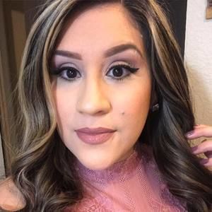 Meet your Posher, Eva